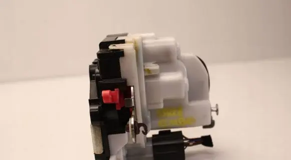 Opel Combo D Rear door lock 