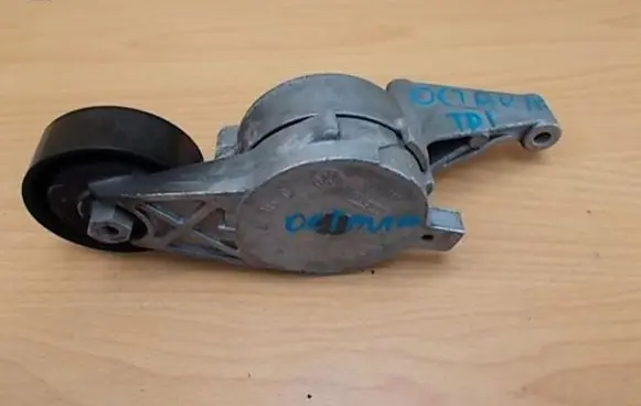 Skoda Octavia Mk2 (1Z) Timing belt tensioner 