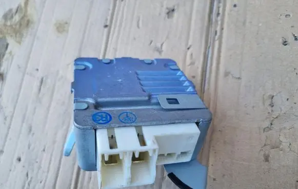 Toyota Prius (XW20) Power steering control unit/module 8965047210 1129001131