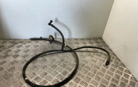 BMW 7 F01 F02 F03 F04 Headlight washer hose/pipe 7182525