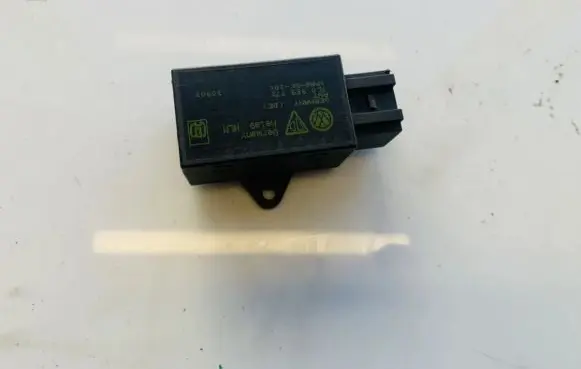 Volkswagen Golf V Other relay 7l0959772d
