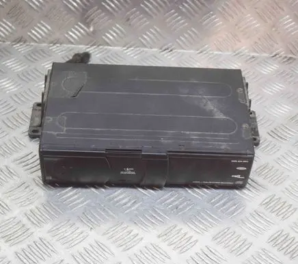 Mitsubishi Outlander CD/DVD changer E1110R022558