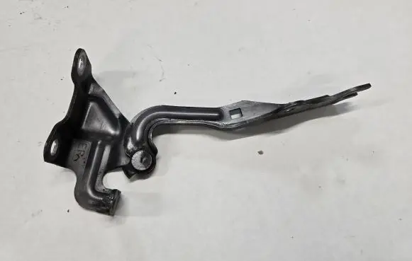 Mazda CX-7 Engine bonnet/hood hinges