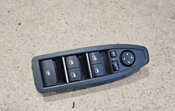BMW M4 F82 F83 Electric window control switch 9226263