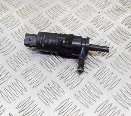 Audi A6 S6 C7 4G Windscreen/windshield washer pump 3B7955681