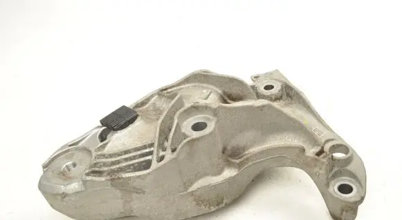 BMW i4 Engine mounting bracket 8838970