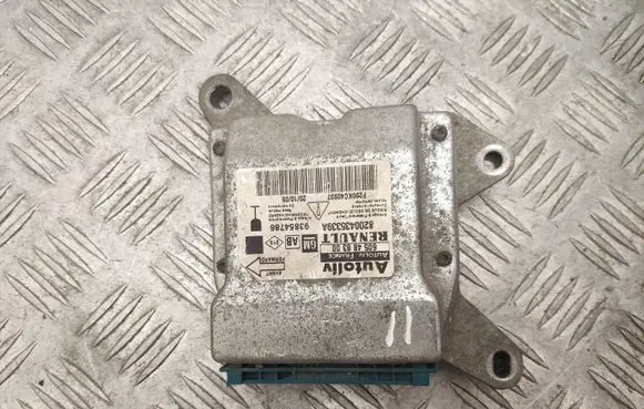 Renault Trafic II (X83) Airbag control unit/module 8200435339A