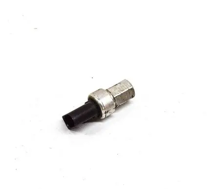 Audi Q3 8U Air conditioning (A/C) pressure sensor 1K0959126E