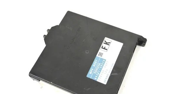 Lexus GS 250 350 300H 450H Central body control module 8922130410 2380005461