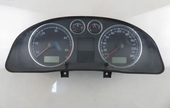 Speedometer (instrument cluster)