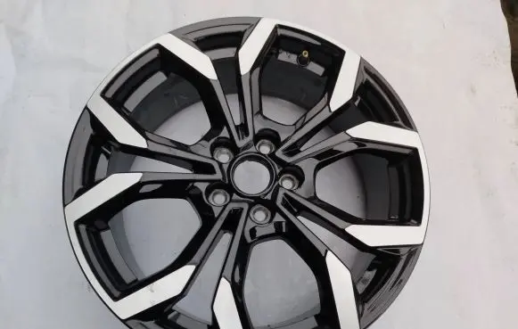 Ford Puma R18 alloy rim L1TC-H1A