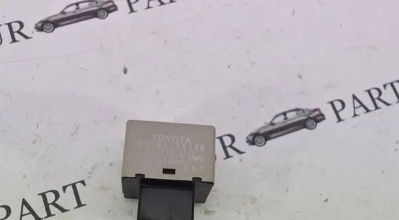 Lexus IS 220D-250-350 Other relay 8198030170