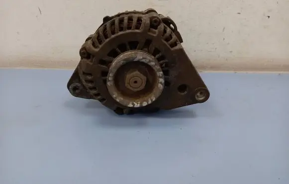 Mitsubishi Pajero Generator/alternator MD350608