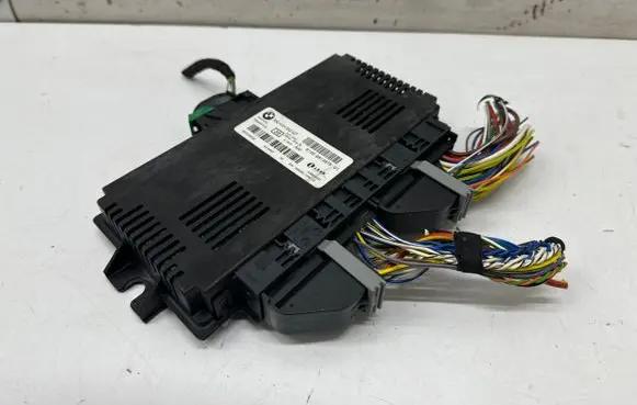 Mini Cooper Countryman R60 Light module LCM 9813878