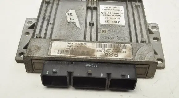Peugeot 1007 Engine control unit/module ECU 9658738480