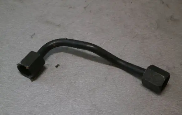 Mercedes-Benz ML W163 Fuel injector supply line/pipe 30070201