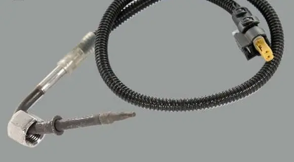 Mercedes-Benz GLC C253 Exhaust gas temperature sensor A0009059604