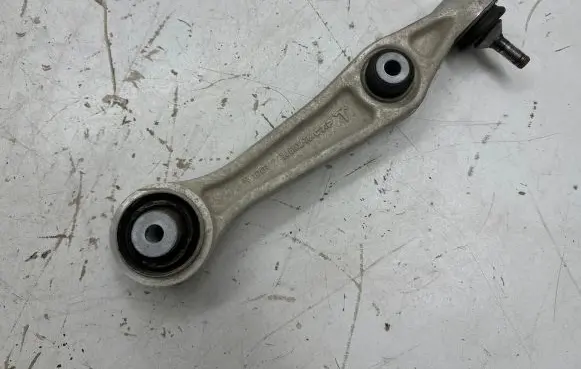Tesla Model X Front lower control arm/wishbone 102735100E ABD23174001347