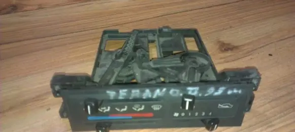 Nissan Terrano Climate control unit 5972030762 59720-30710