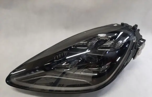 Porsche Cayenne (9Y0 9Y3) Headlight/headlamp 9Y0941103