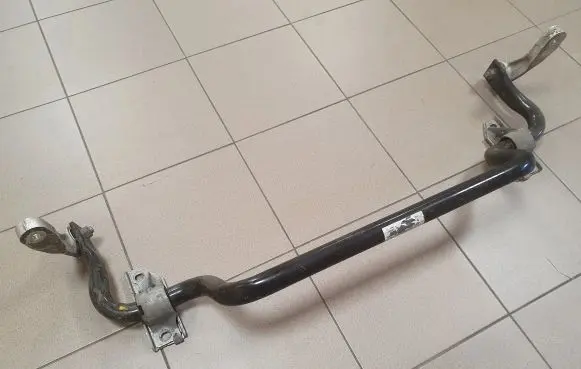 Mercedes-Benz C W205 Front anti-roll bar/sway bar A2053230965