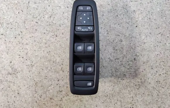 Renault Megane IV Electric window control switch 254011586R58 254011586R