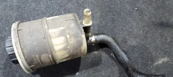 Power steering fluid tank/reservoir