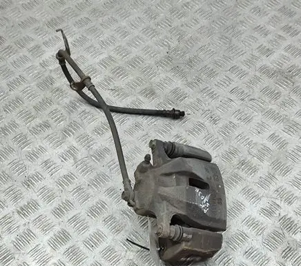 Toyota Prius+ (ZVW40) Front brake caliper 4775047060