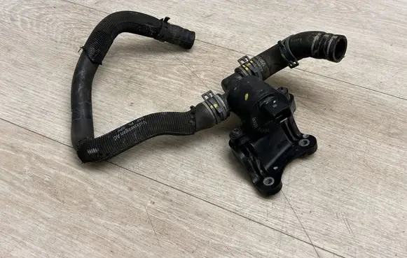 Porsche Cayenne (9Y0 9Y3) Coolant heater control valve PAB12167100 PAB12130510 PAB12105610