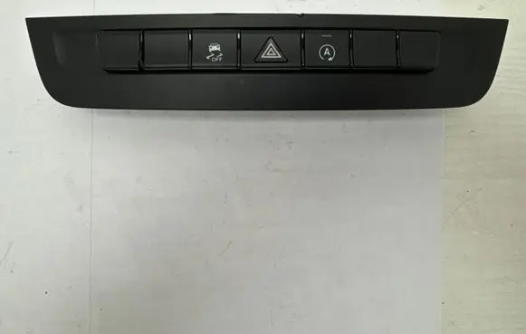 Mercedes-Benz A W176 Hazard light switch A1769056800 03459210100