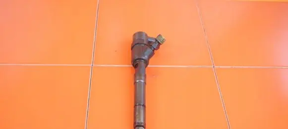 Fiat Doblo Fuel injector 0445110351 21MB28