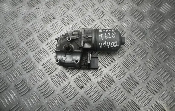 Volkswagen Touran III Wiper motor 5TB955119A