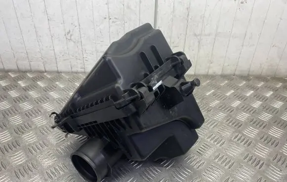 Nissan Qashqai Air filter box 4EA0A