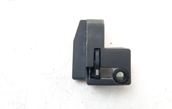 Loading door lock