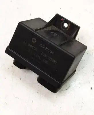 Fiat Freemont Glow plug pre-heat relay 68079153AA 0281003060