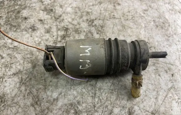 Mercedes-Benz E W210 Windscreen/windshield washer pump 0115450128