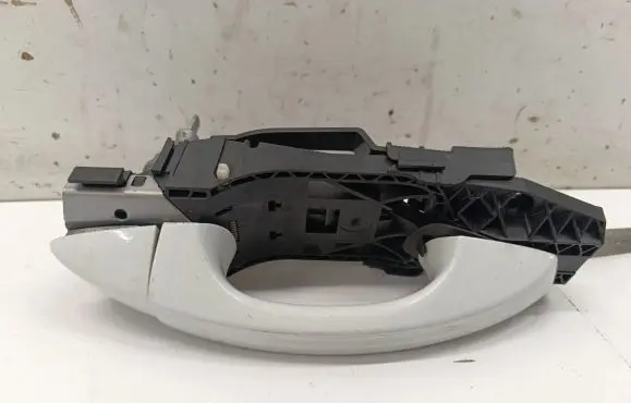 Volkswagen T-Roc Front door exterior handle 5N0837885H