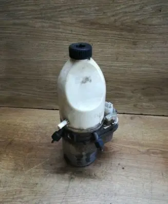 Opel Vectra C Power steering pump 