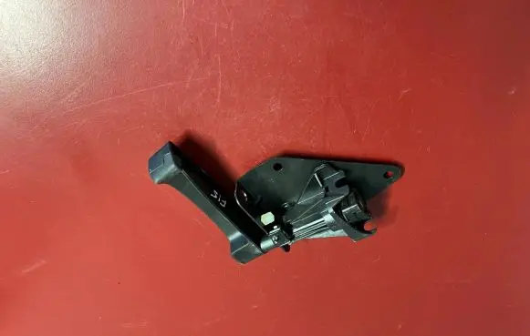 BMW X5 F15 Tailgate release/open handle 51247162149 7162149