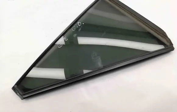 Subaru Outback (BS) Rear side window