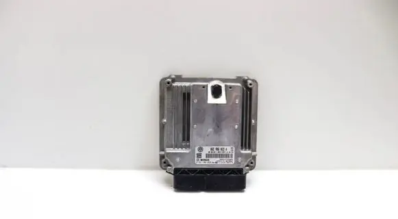 Porsche Cayenne (92A) Engine control unit/module 06E906023 06E906023A