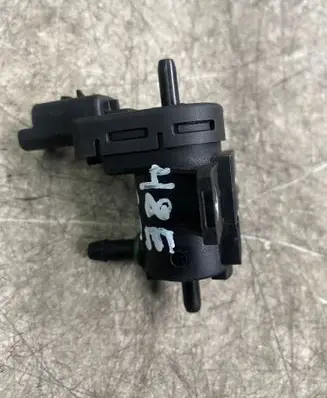Citroen Jumper Turbo solenoid valve 9665558580