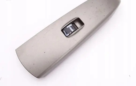 Toyota Prius (XW20) Fog light switch 74272-47050