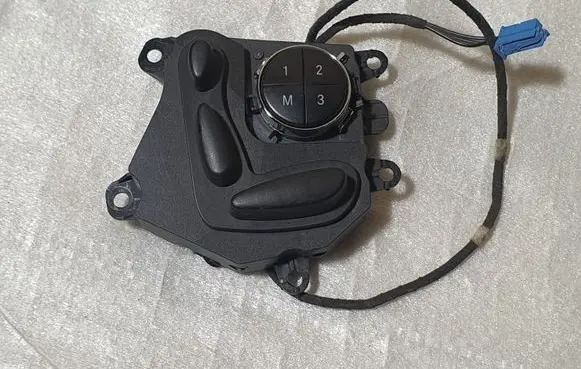 Mercedes-Benz E W211 Seat control switch 2118217979 03464230