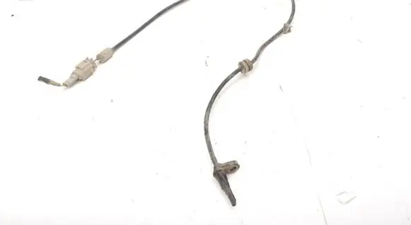 Subaru Impreza III ABS rear brake sensor P427540SC010