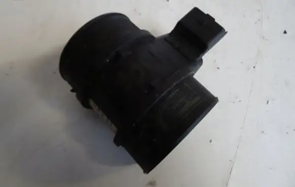 Citroen Xsara Picasso Mass air flow meter 9628336380