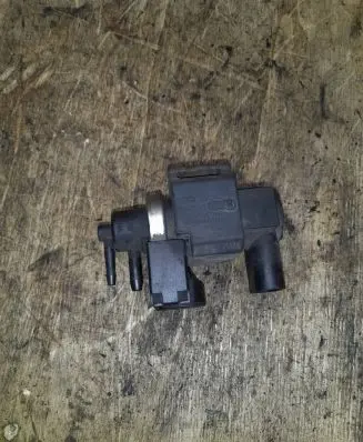 Audi A6 S6 C6 4F Turbo solenoid valve 059906629A 7532442