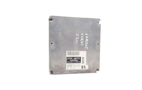 Toyota Corolla Verso E121 Engine control unit/module 8966113070 1752008111 3ZZFE