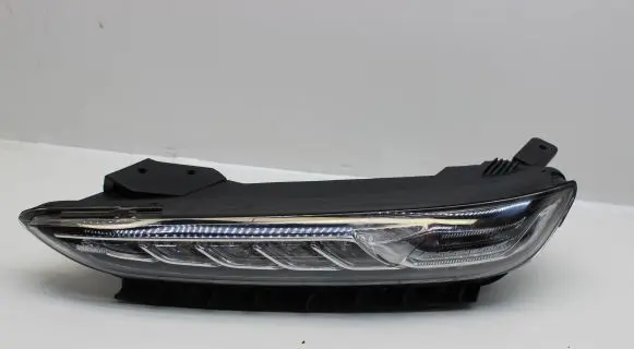 Hyundai Kona I Headlight/headlamp 92207J9000