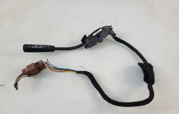 Mercedes-Benz SLK R170 Cruise control stalk 2105400845